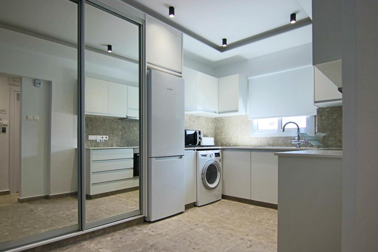 Apartament Phaedrus Living: Seaside Luxury Flat Lighthouse 69 Pafos Zewnętrze zdjęcie
