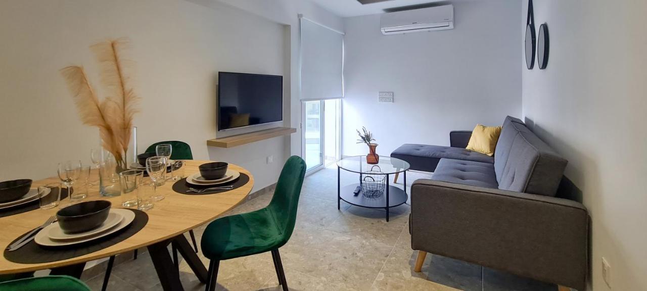 Apartament Phaedrus Living: Seaside Luxury Flat Lighthouse 69 Pafos Zewnętrze zdjęcie